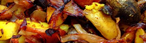 Pan-fried potatoes with browned onions