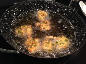 Deep frying pakoras