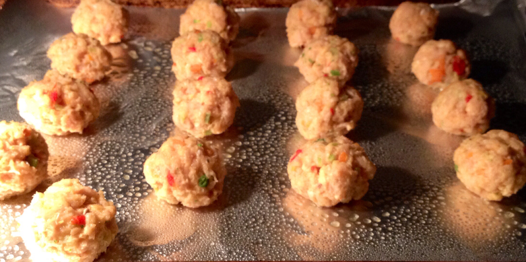 Turmeric-spiced veggie & chicken meatballs for babies