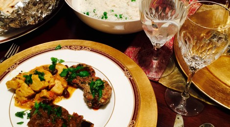 Hosting an elegant Indian dinner party at home