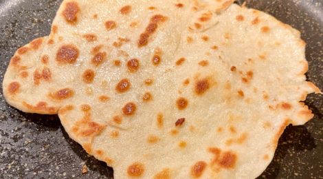 Cooking with Kids: 3-ingredient flatbread